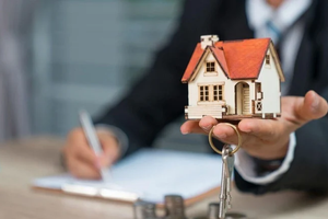 Từ 15/10, ngân hàng có thể trực tiếp thu giữ tài sản thế chấp nếu người vay không trả nợ