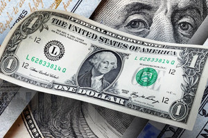 Tỷ giá USD hôm nay 16/10: Đồng bạc xanh suy yếu, thị trường trong nước trái chiều