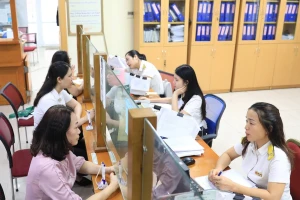 Hơn 8.000 cán bộ thuế nghỉ việc