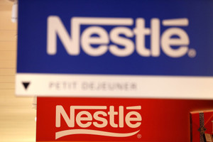 Vừa nhậm chức vào tháng 9, tân CEO của Nestlé công bố kế hoạch cắt giảm 16.000 nhân sự toàn cầu