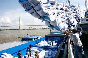 Nền kinh tế lớn thứ 4 châu Á đột ngột rút 100.000 tấn gạo khỏi thị trường, dành ưu đãi đặc biệt cho Việt Nam