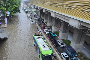 Hà Nội cần giải quyết cơ bản ô nhiễm, úng ngập, an toàn thực phẩm