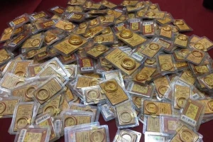 Giá vàng 'chợ đen' lên tới 170 triệu đồng/lượng