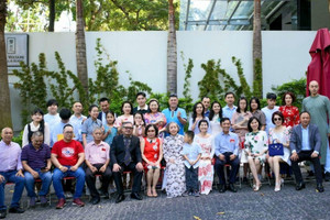 Hé lộ gia tộc kín tiếng nắm giữ ‘đế chế’ đa ngành nghìn tỷ: Thế hệ kế nghiệp học vấn ‘cực khủng’, nhiều người làm Chủ tịch, Giám đốc