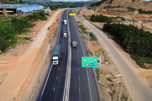 Cao tốc 2.100 tỷ đi qua thành phố đáng sống nhất Việt Nam gặp khó khi sắp cán đích