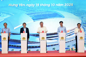 Tổng Bí thư Tô Lâm dự lễ khởi công xây dựng sân vận động tiên tiến hàng đầu thế giới