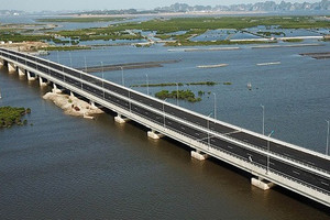 Tuyến cao tốc đắt nhất Việt Nam: Hơn 500 tỷ/km, sở hữu siêu cầu dây văng lọt TOP thế giới