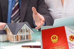 Từ giờ, người nhận thừa kế nhà đất sẽ đóng một số khoản phí
