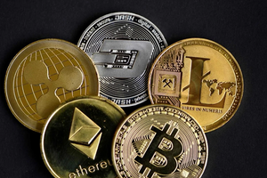 Trung Quốc 'phanh gấp’ kế hoạch phát hành stablecoin của loạt ông lớn công nghệ, chuyện gì đây?