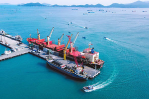 Cảng Cam Ranh chạm mốc 3 triệu tấn hàng, tham vọng trở thành cảng biển hàng đầu khu vực Nam Trung Bộ