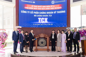 TCBS (TCX) chính thức đưa hơn 2,3 tỷ cổ phiếu niêm yết trên HoSE
