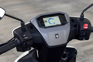 Suzuki tung 'chiến binh' xe điện giá rẻ chỉ 30 triệu: Pin siêu bền gấp 3 lần, chạy gần 100 km/lần sạc