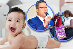 Vợ chồng nữ Giáo sư tìm ra cơ hội 'đổi đời' ở châu Phi, một năm kiếm hơn 11.000 tỷ đồng khiến dư luận chấn động