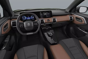 Xe điện Suzuki e Vitara bất ngờ xuất hiện tại Việt Nam: Chạy tới 428 km/lần sạc, thiết kế vuông vức đậm chất SUV đô thị