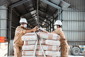 Ông lớn ngành xi măng lãi gấp 4 lần cùng kỳ trong 9 tháng
