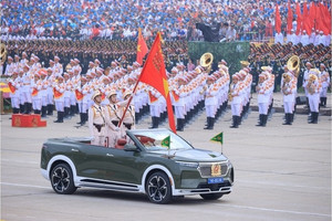 Bộ Quốc phòng Việt Nam chọn xe VinFast làm quà tặng ý nghĩa gửi tới Lào