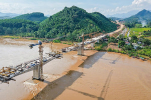 Liên danh Đèo Cả huy động 340 công nhân, ‘chạy đua’ tiến độ tại dự án 5.000 tỷ đồng