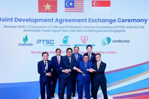 Điện gió Việt Nam sắp 'xuất khẩu' sang Singapore trong dự án năng lượng xanh 2.000 MW