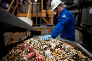 Đột phá: Cựu chuyên gia NASA biến nhôm phế liệu thành năng lượng thay xăng dầu, hiệu suất gấp 8 lần hydrogen