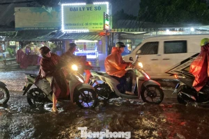 Diễn biến đợt mưa lớn tại TPHCM những ngày cuối tháng 10