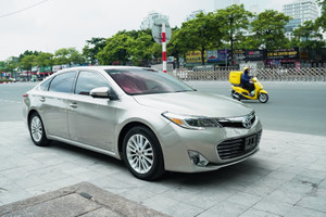 Mẫu xe cũ của Toyota chạy 11 năm vẫn có giá như Camry mới, nhiều sedan Đức cùng thời phải 'ngả mũ'