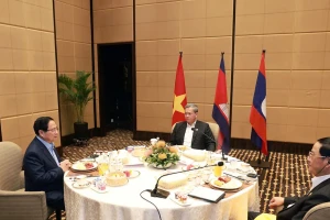 Ba Thủ tướng Việt Nam - Lào - Campuchia nhất trí đẩy mạnh hợp tác phòng chống tội phạm