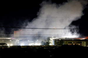 Myanmar cho nổ hàng loạt khu phức hợp lừa đảo sát biên giới, gần 2.000 người tháo chạy