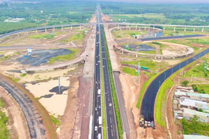 Sắp hoàn thành cao tốc 18.000 tỷ kết nối 2 tỉnh thành giàu có nhất cả nước