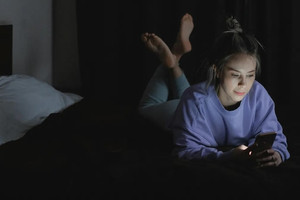 5 điều tuyệt đối đừng khoe trên Facebook, Zalo... nếu không muốn rước họa