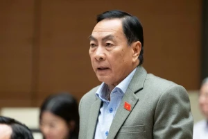 Đề xuất cho doanh nghiệp sớm được nhập khẩu vàng để hạ nhiệt giá