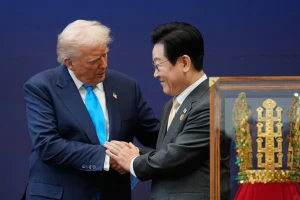 Tổng thống Hàn Quốc đề nghị Mỹ cho phép dùng nhiên liệu hạt nhân tàu ngầm