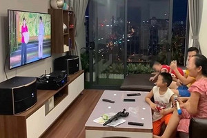 Công an hướng dẫn người dân hát karaoke tại nhà đúng cách, nếu vi phạm có thể phạt tới 5 triệu đồng