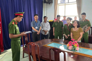 Khám xét nơi ở, bắt Facebooker ‘Bác Thủy’