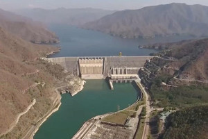 Chưa từng có trong lịch sử: Trung Quốc xây cùng lúc 2 siêu đập thủy điện, chặn đứng dòng sông lớn trong chưa đầy 30 giờ