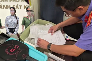 Khám xét khẩn cấp biệt thự của Trương Ngọc Ánh