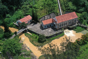 Nhà máy thủy điện ở Việt Nam không được xây bằng bê tông cốt thép, có đường hầm dẫn nước xuyên núi đào bằng tay