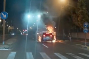 Li Auto triệu hồi hơn 11.400 xe điện sau vụ cháy gây sốc, đâu là nghi phạm bị điều tra?