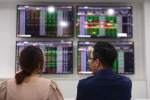 Sau 3 tuần 'đỏ lửa', chứng khoán tuần tới có lấy lại phong độ?