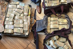 Đột kích tư gia sĩ quan cảnh sát, tịch thu hơn 1 cân vàng thỏi và 15 tỷ đồng tiền mặt chất đống, tài sản vượt xa thu nhập hợp pháp