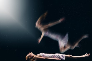 48 người ‘chết đi sống lại’ tiết lộ bí mật rợn người về thế giới bên kia