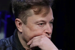 Elon Musk cảnh báo nước Mỹ đang ‘lao thẳng tới bờ vực phá sản’, Bitcoin và AI là lối thoát cuối cùng