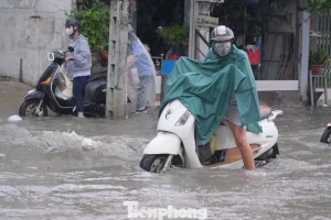 Ảnh hưởng bão số 13, TPHCM nguy cơ ngập nặng