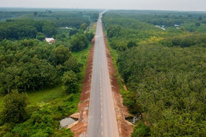 Đường Hồ Chí Minh đi qua tỉnh giáp Campuchia vẫn gặp khó