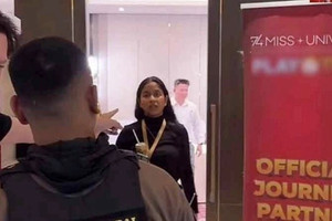 Cuộc thi Hoa hậu Hương Giang đang tham gia bị cảnh sát ra lệnh điều tra, chuyện gì đang xảy ra?