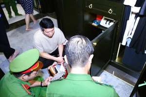 Khám xét nơi ở của chồng Đoàn Di Băng