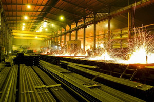 Một cổ phiếu thép bất ngờ tăng nóng 15% trong phiên VN-Index rơi 44 điểm: Kỳ vọng lớn từ câu chuyện tái cấu trúc?