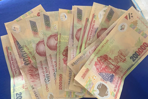 Công an cảnh báo khẩn về tiền giả, người dân lưu ý quy tắc này để nhận dạng!