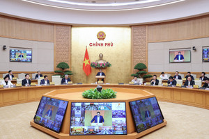 Thủ tướng chủ trì phiên họp Chính phủ tháng 10/2025 trực tuyến với các địa phương