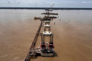 Cầu dây văng lớn thứ 2 Việt Nam, thuộc dự án 8.000 tỷ rút ngắn khoảng 80km từ miền Tây đến TP. HCM: Dần thành hình sau 1 năm khởi công