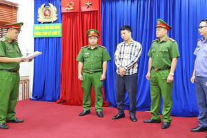 Bắt tạm giam giám đốc một công ty đầu tư xây dựng